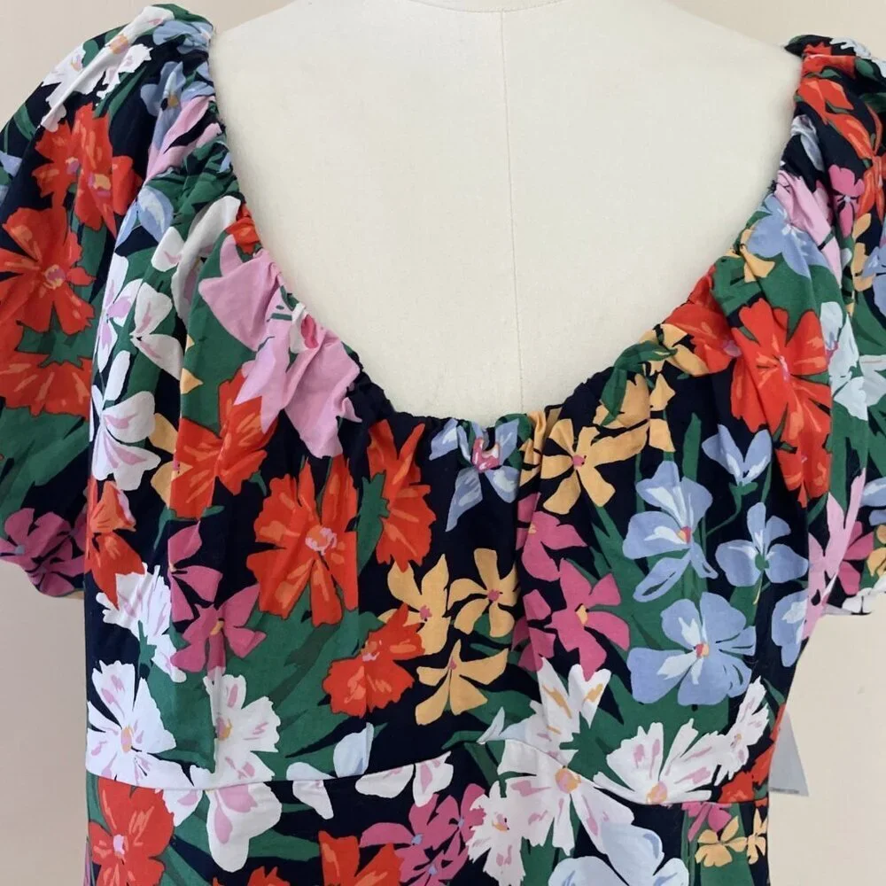 Old Navy Puff-Sleeve Smocked Swing Blouse Size XL Blue Floral Cottagecore NWT